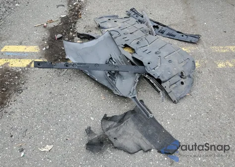 2019 Toyota Camry L z USA, uszkodzony, nr VIN 4T1B11HKXKU745928